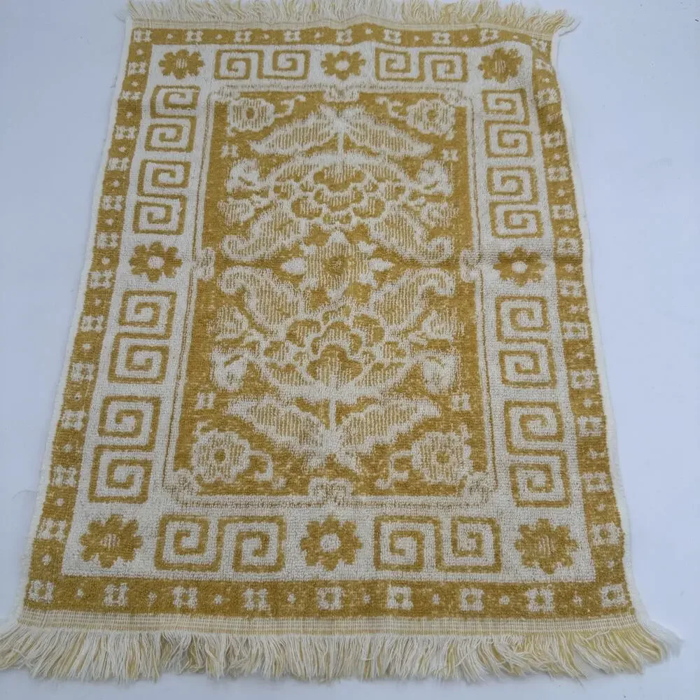 Vintage MCM Gold Yellow Sculpted Fringe Hand Towel 100% Cotton